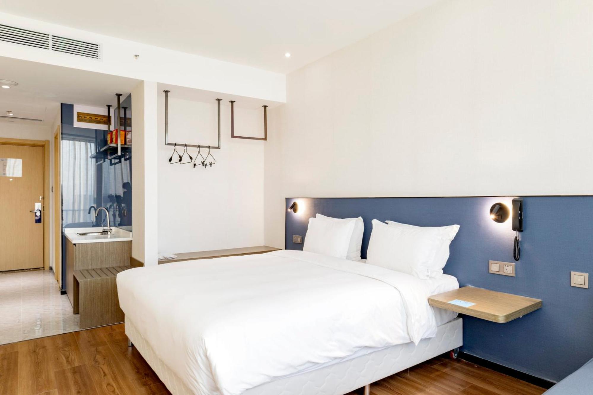 Holiday Inn Express Lanzhou New Area By Ihg Экстерьер фото